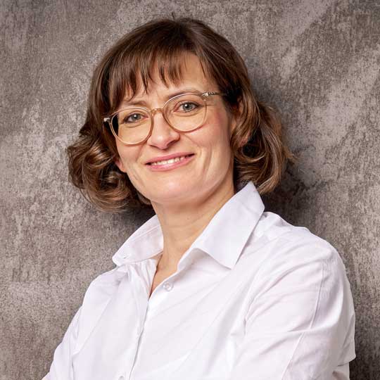 Elena Schreiner. Steuerberaterin